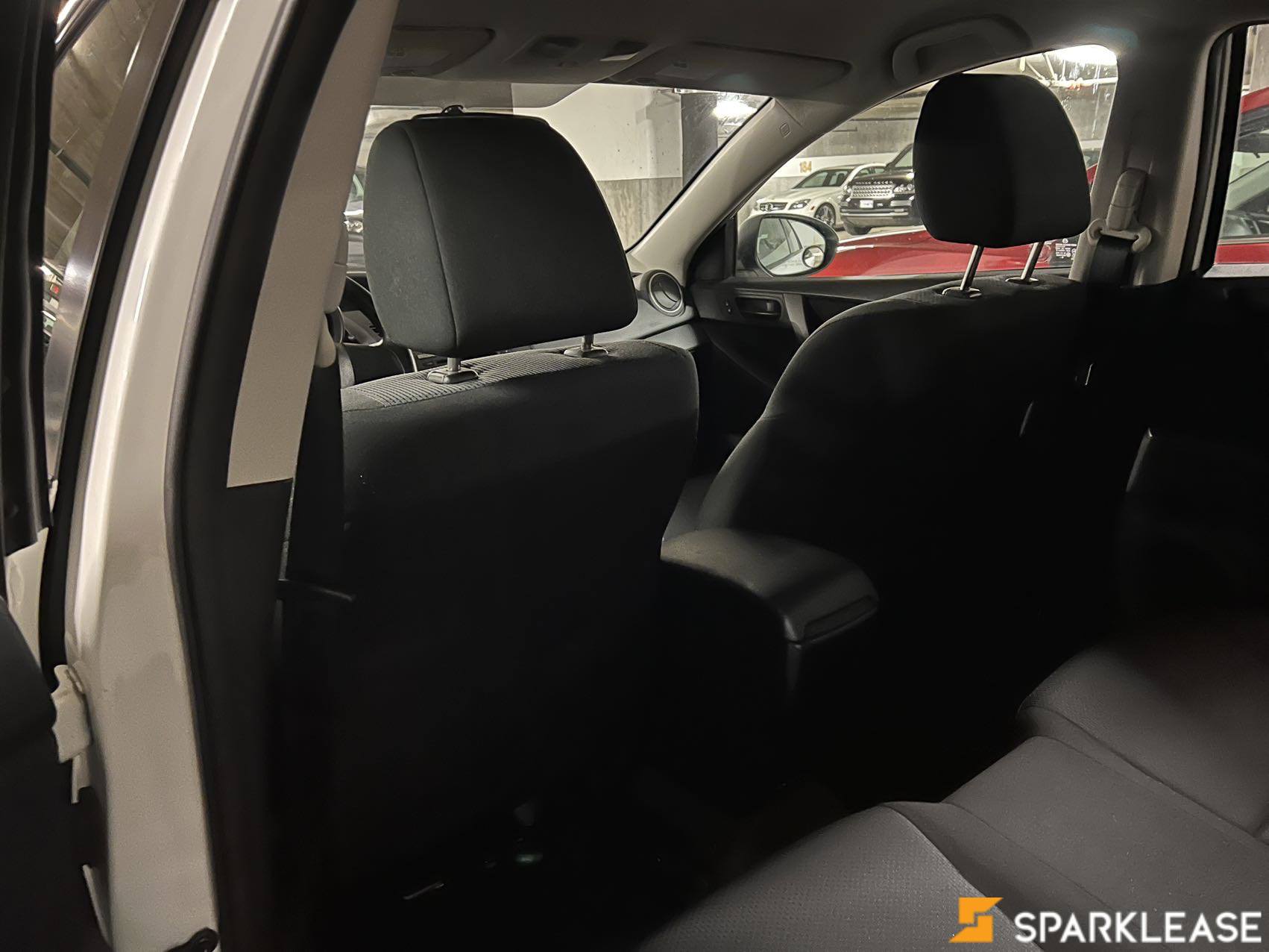 2011 Mazda Mazda3, 温哥华, 全款车