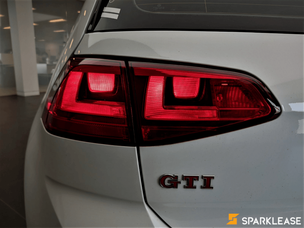 2015 Volkswagen Golf GTI 5-Door Performance, 多伦多, 五大行Finance估价