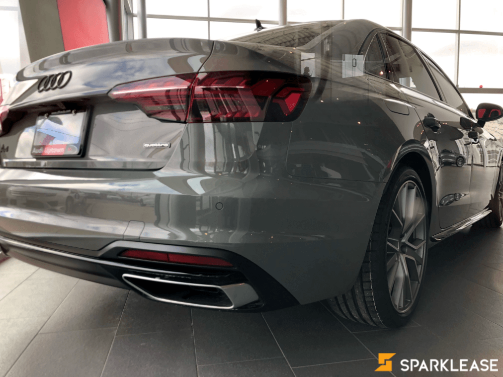 2022 Audi A4 45 Progressiv, 多伦多, 原厂Lease方案