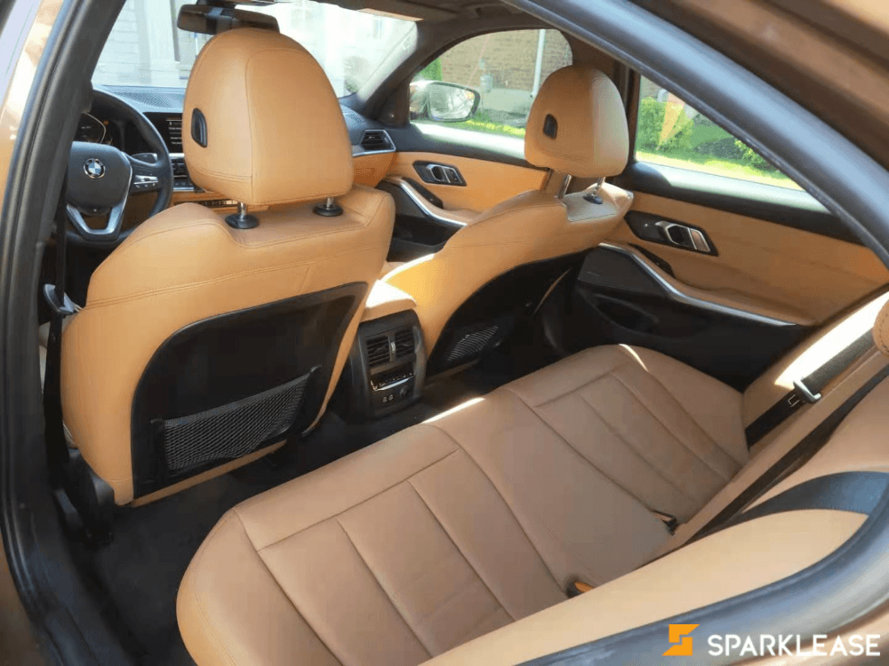 2019 BMW 330i XDrive Series, 多伦多, 转LEASE