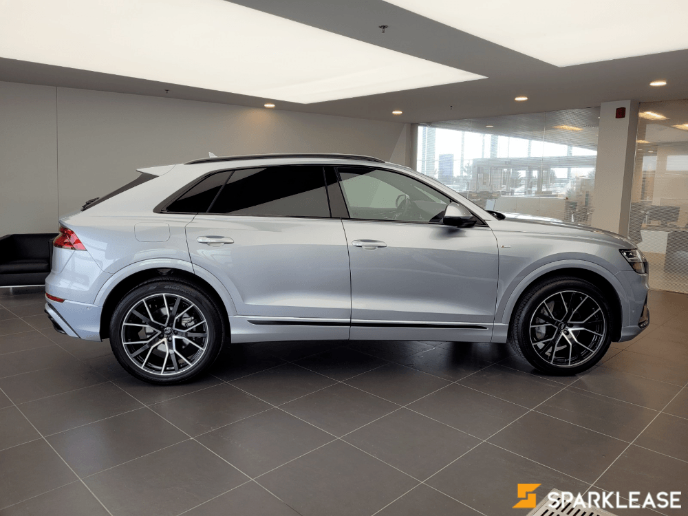 2020 Audi Q8 55 Progressiv, 多伦多, 第三方LEASE