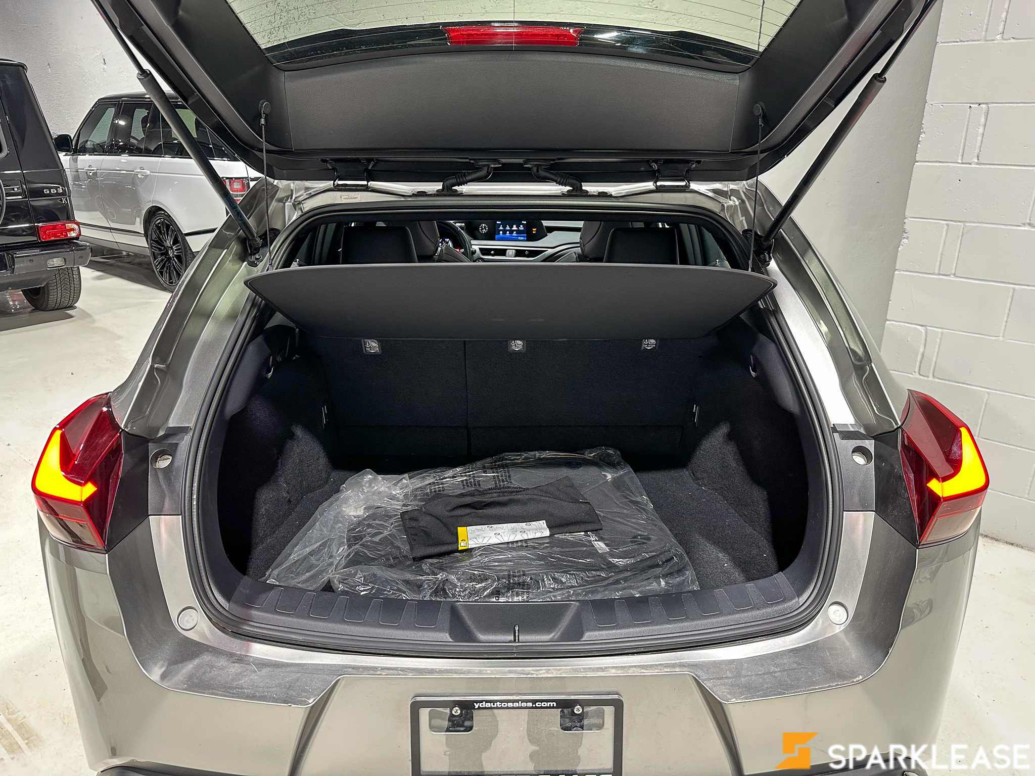 2019 Lexus  UX200 F Sport 1, 多伦多, 五大行Finance估价