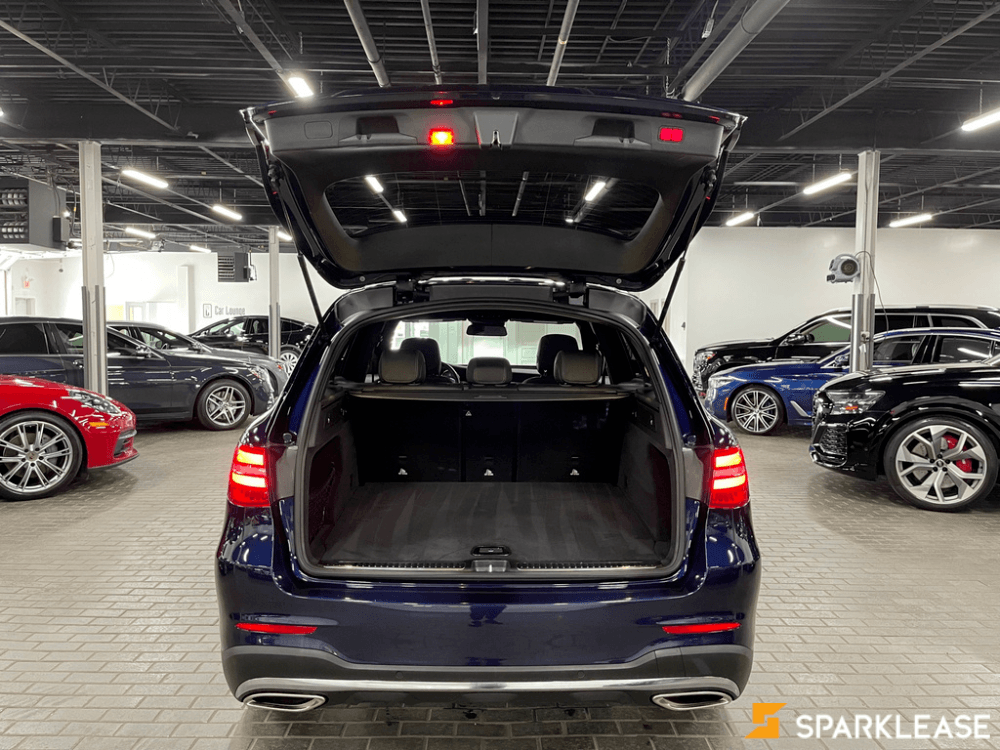 2018 Mercedes-Benz GLC300, 多伦多, 五大行Finance估价