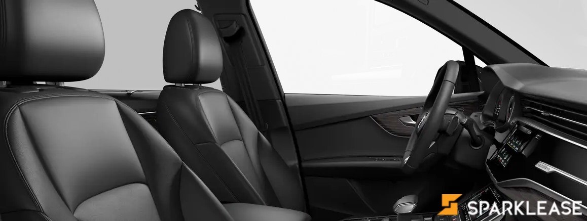 2023 Audi  Q7 55 Komfort 10月提车, 多伦多, 原厂Lease方案