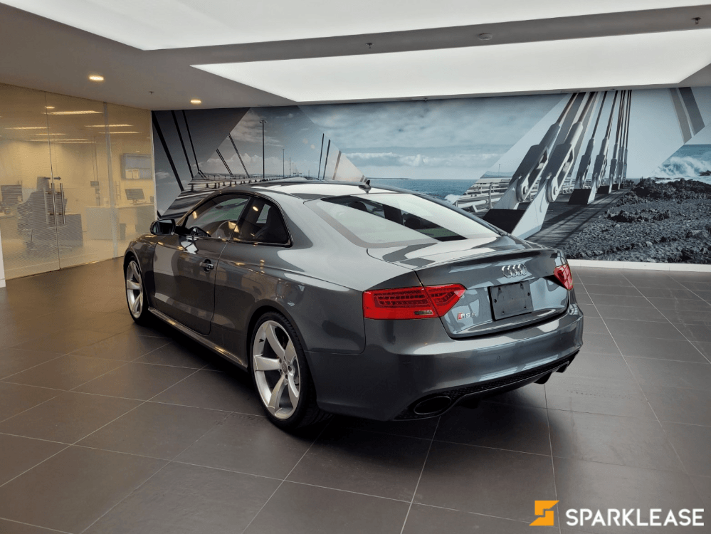 2015 Audi RS5 4.2 V8, 多伦多, 五大行Finance估价