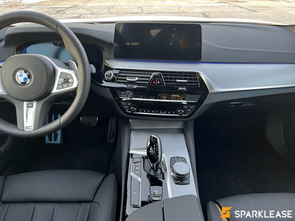 2022 BMW 540i xDrive Sedan, 多伦多, 第三方LEASE