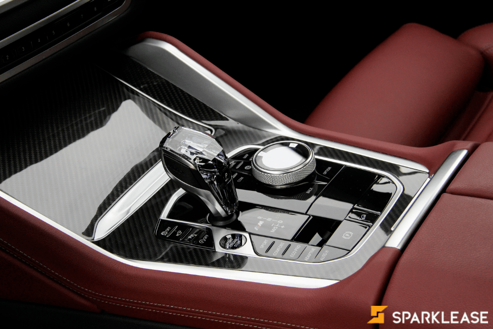 2021 BMW X6 M50i, 温哥华, 全款车