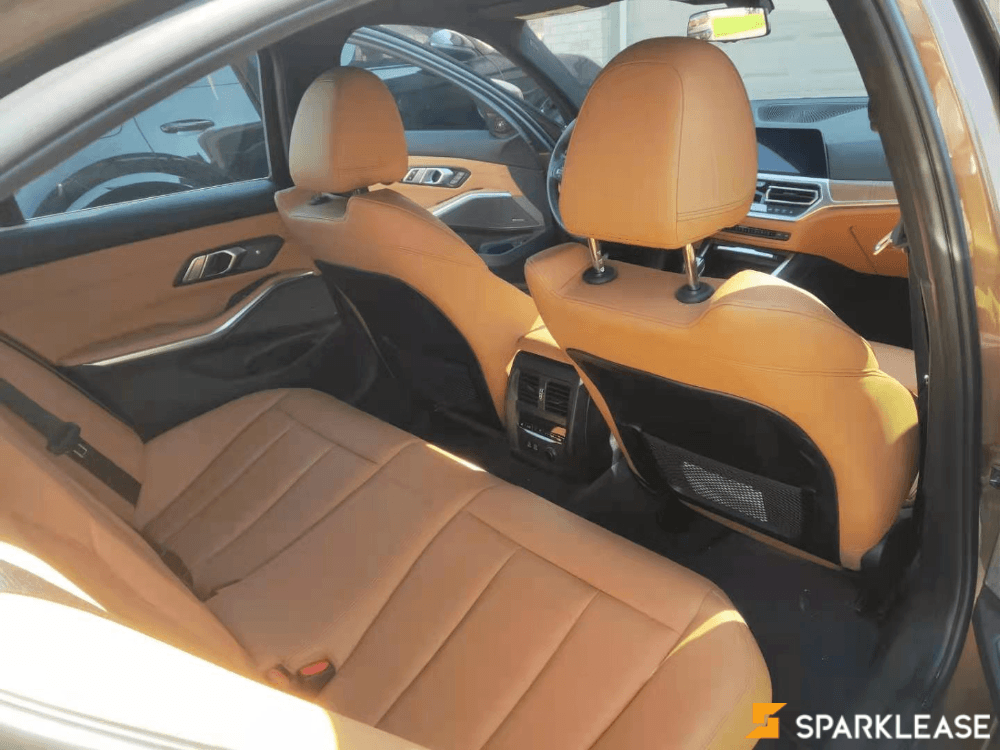 2019 BMW 330i XDrive Series, 多伦多, 转LEASE