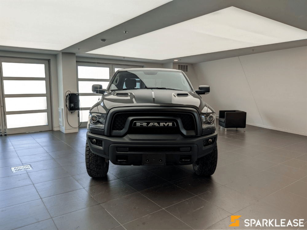 2019 Ram 1500 Classic SLT 4x4 Crew Cab, 多伦多, 五大行Finance估价