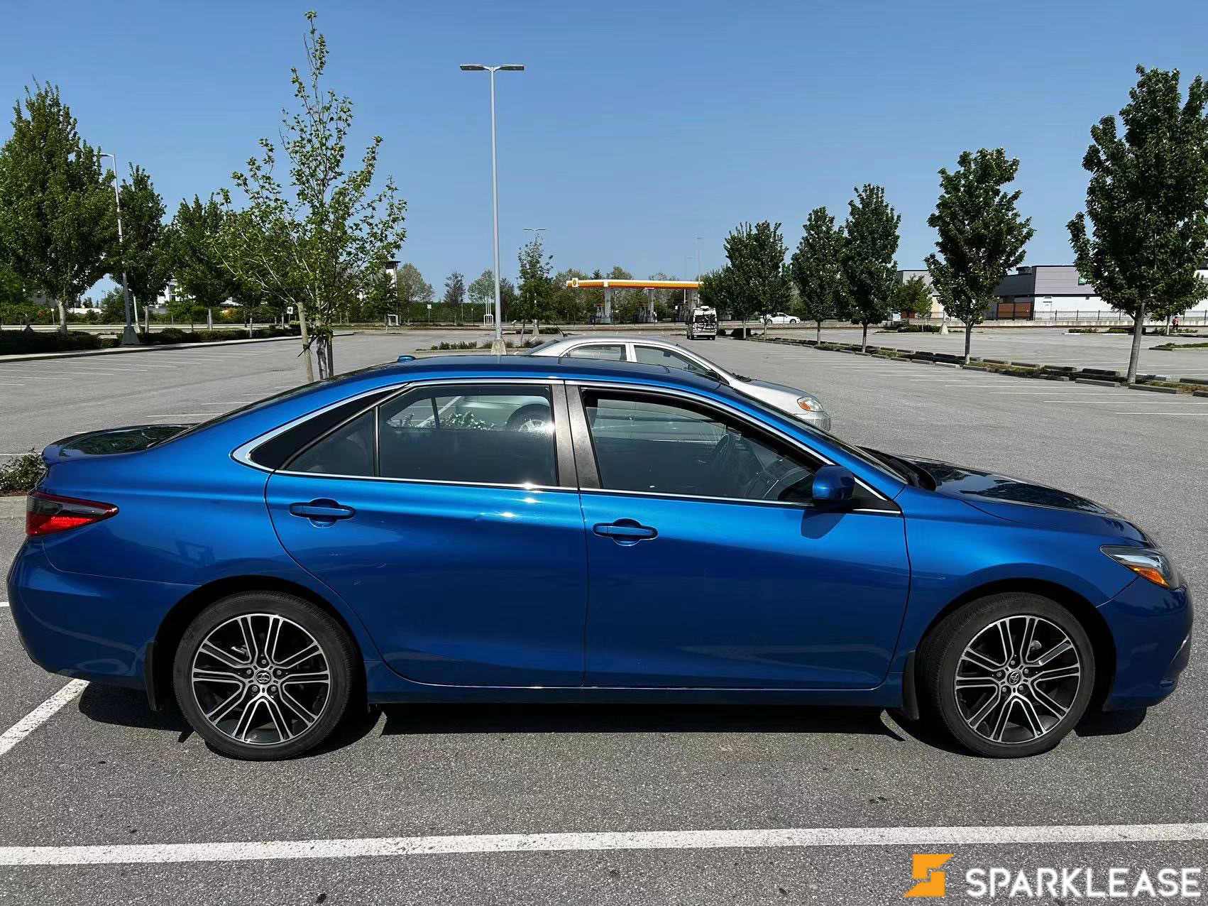 2023 Toyota Camry Hybrid SE Auto, Toronto, Cash