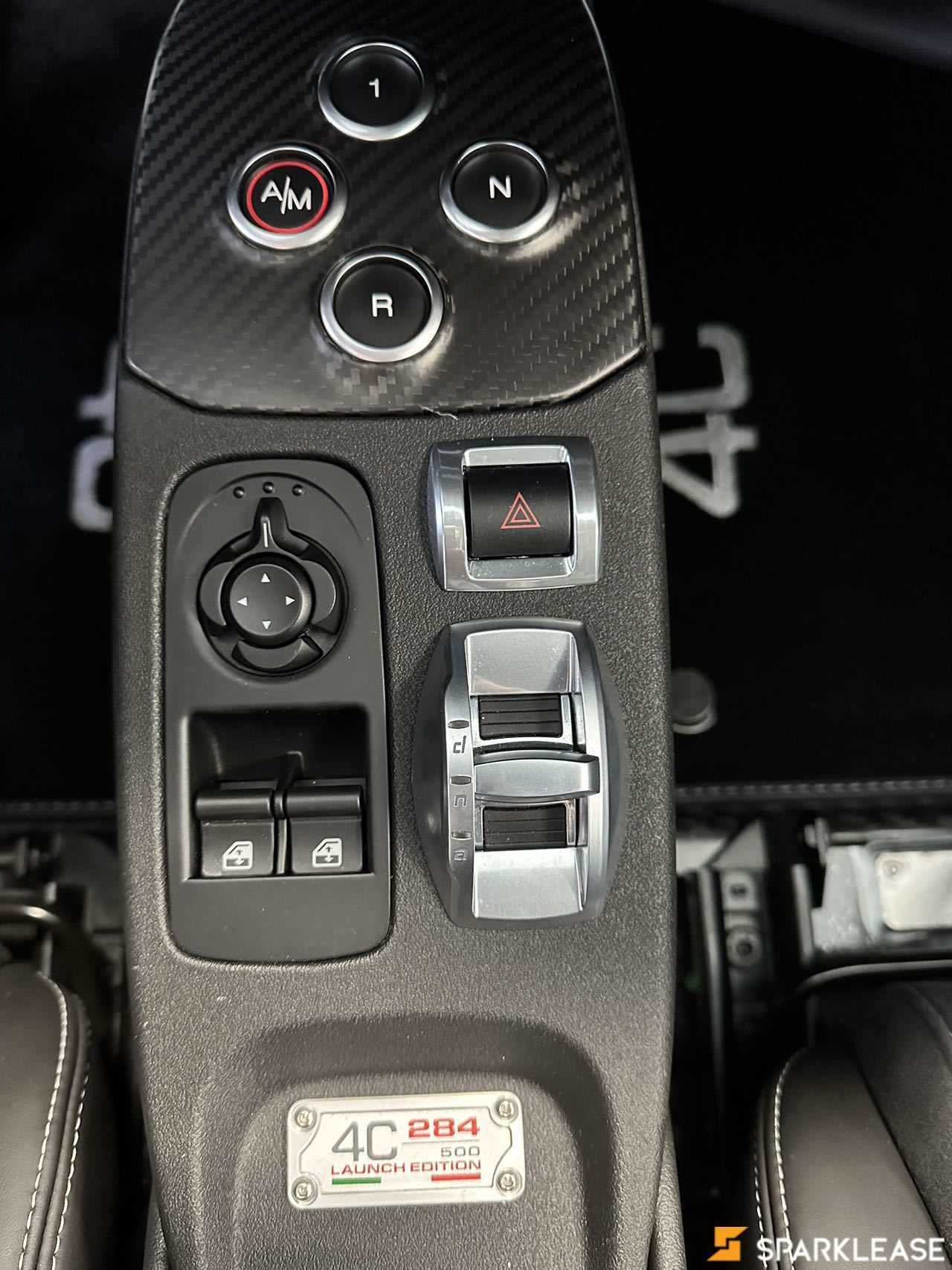 2015 Alfa Romeo  4C Launch Edition  284/500 限量版, 多伦多, 全款车