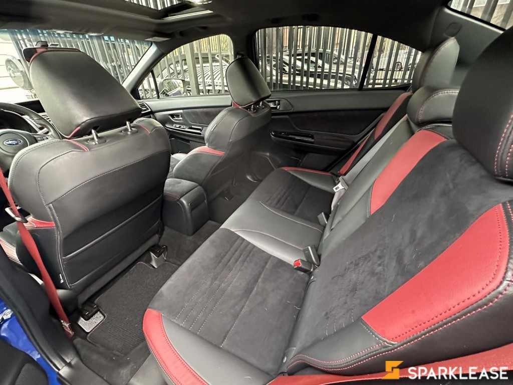 2018 Subaru WRX STI Sport-tech Manual w/..., 温哥华, 五大行Finance估价