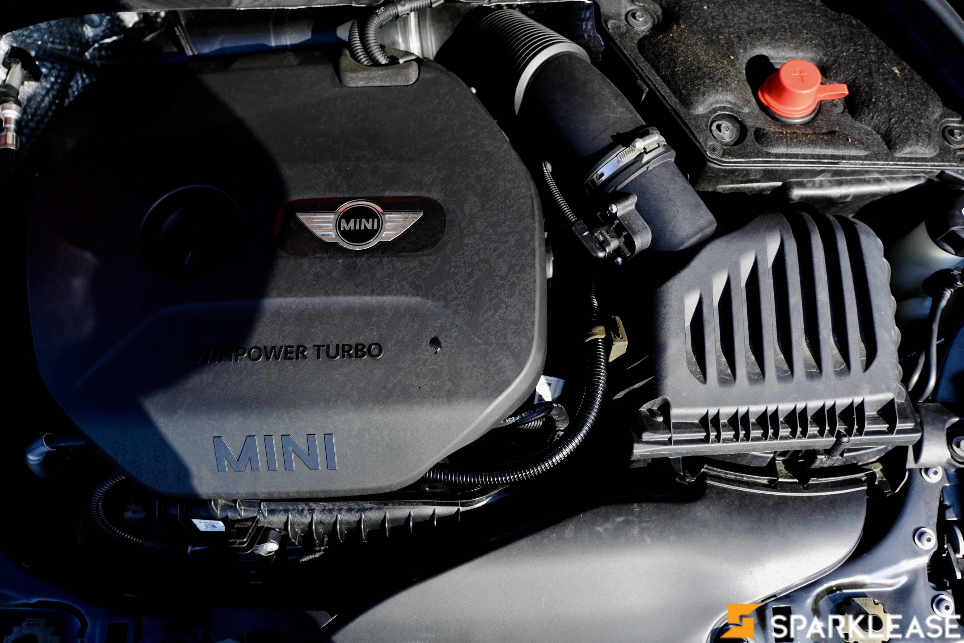 2015 MINI  Cooper Hardtop 5 Door  5dr HB , 温哥华, 五大行Finance估价