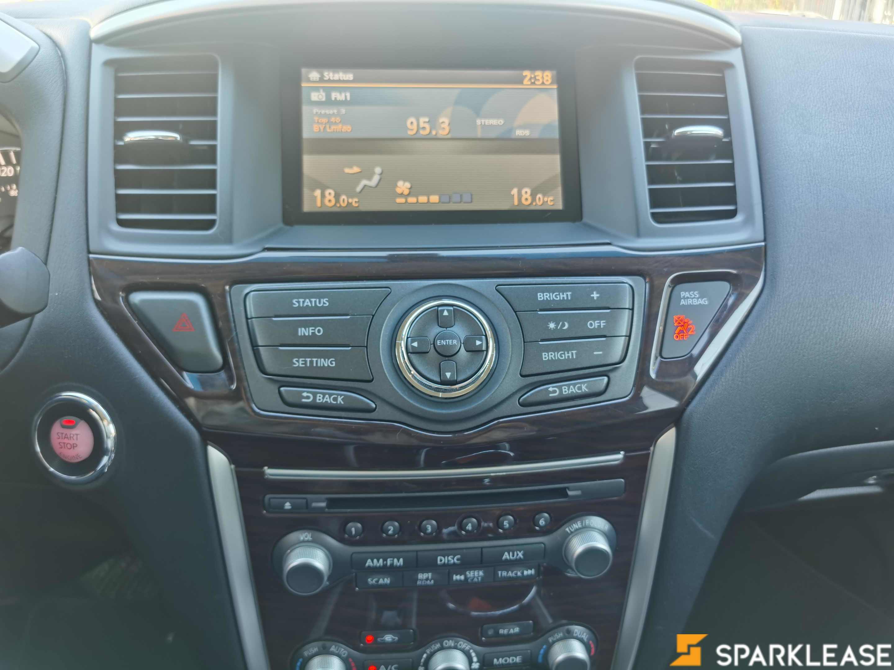 2016 Nissan Pathfinder 4WD 4dr Platinum, 温哥华, 全款车