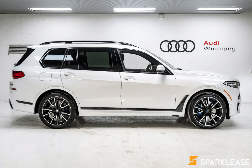 2021 BMW X7 xDrive40i 远程启动, Winnipeg, 全款车
