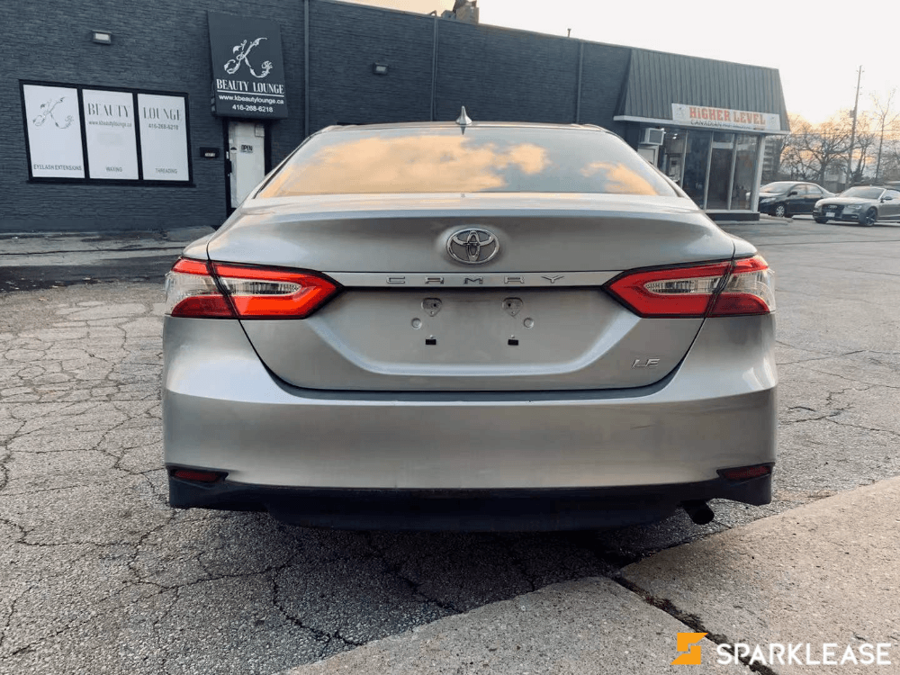 2019 Toyota Camry LE, 多伦多, 第三方LEASE