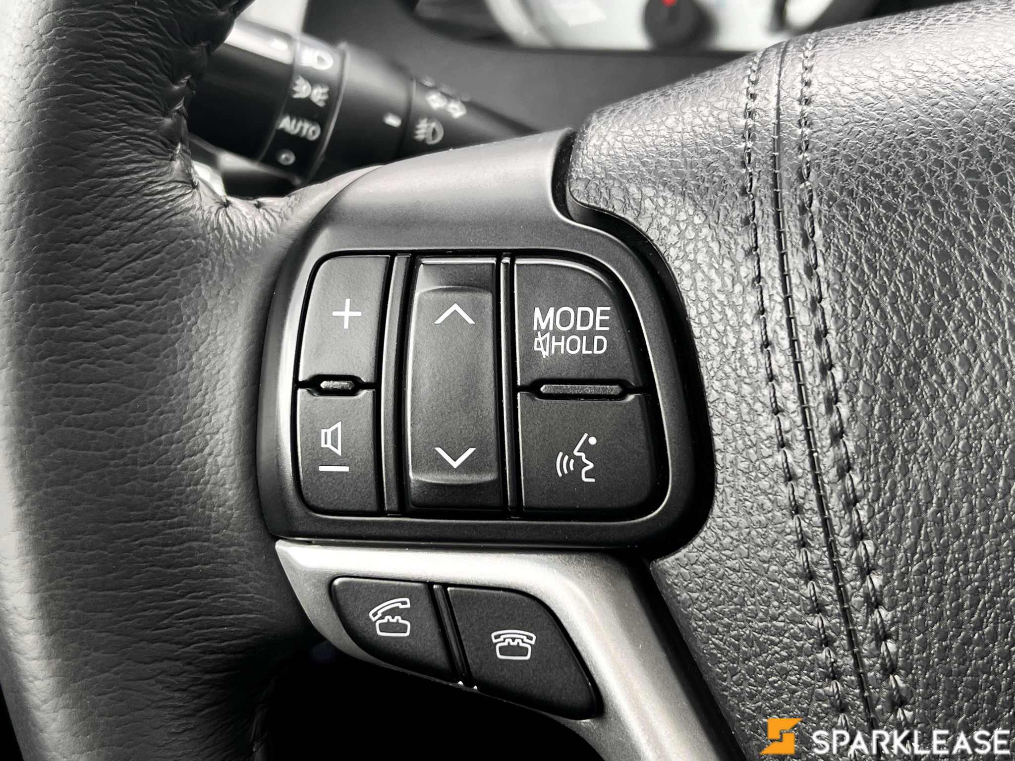 2017 Toyota  Sienna  5dr SE 8-Pass FWD , 多伦多, 五大行Finance估价