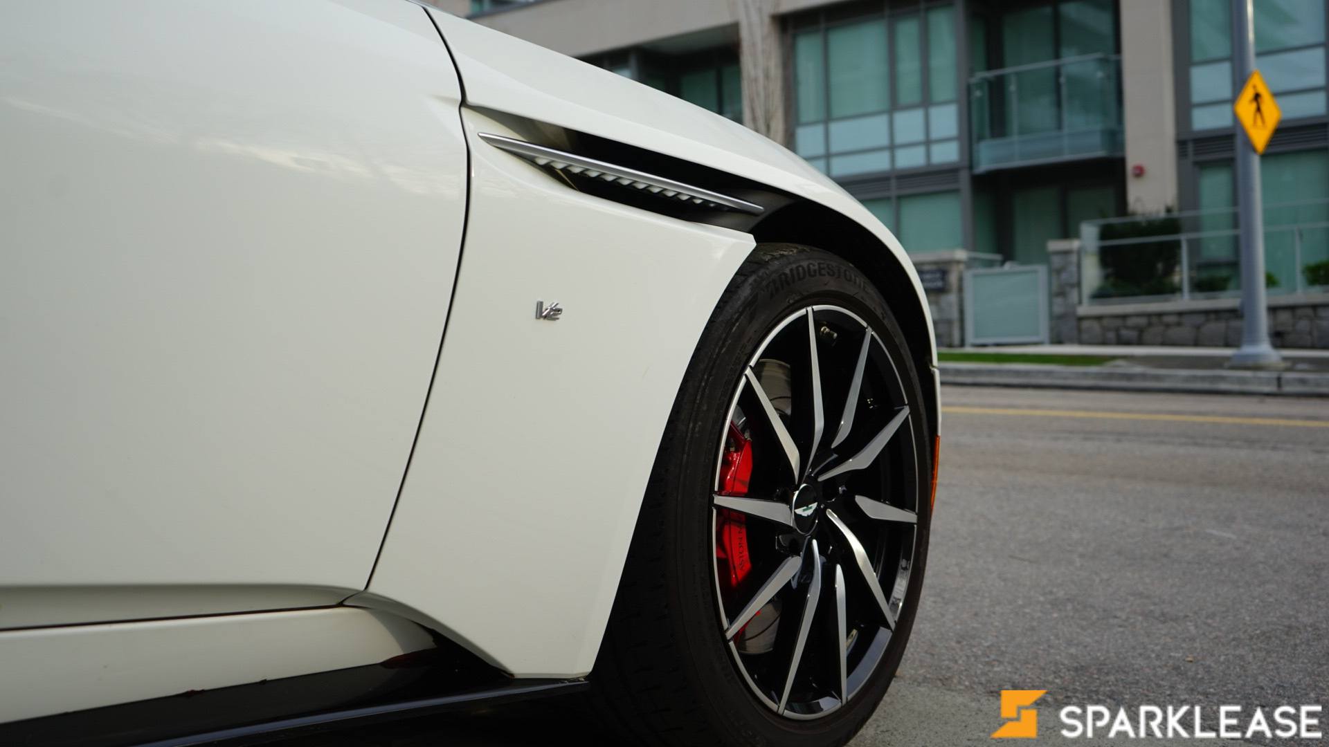 2017 Aston Martin DB11, Vancouver, Cash