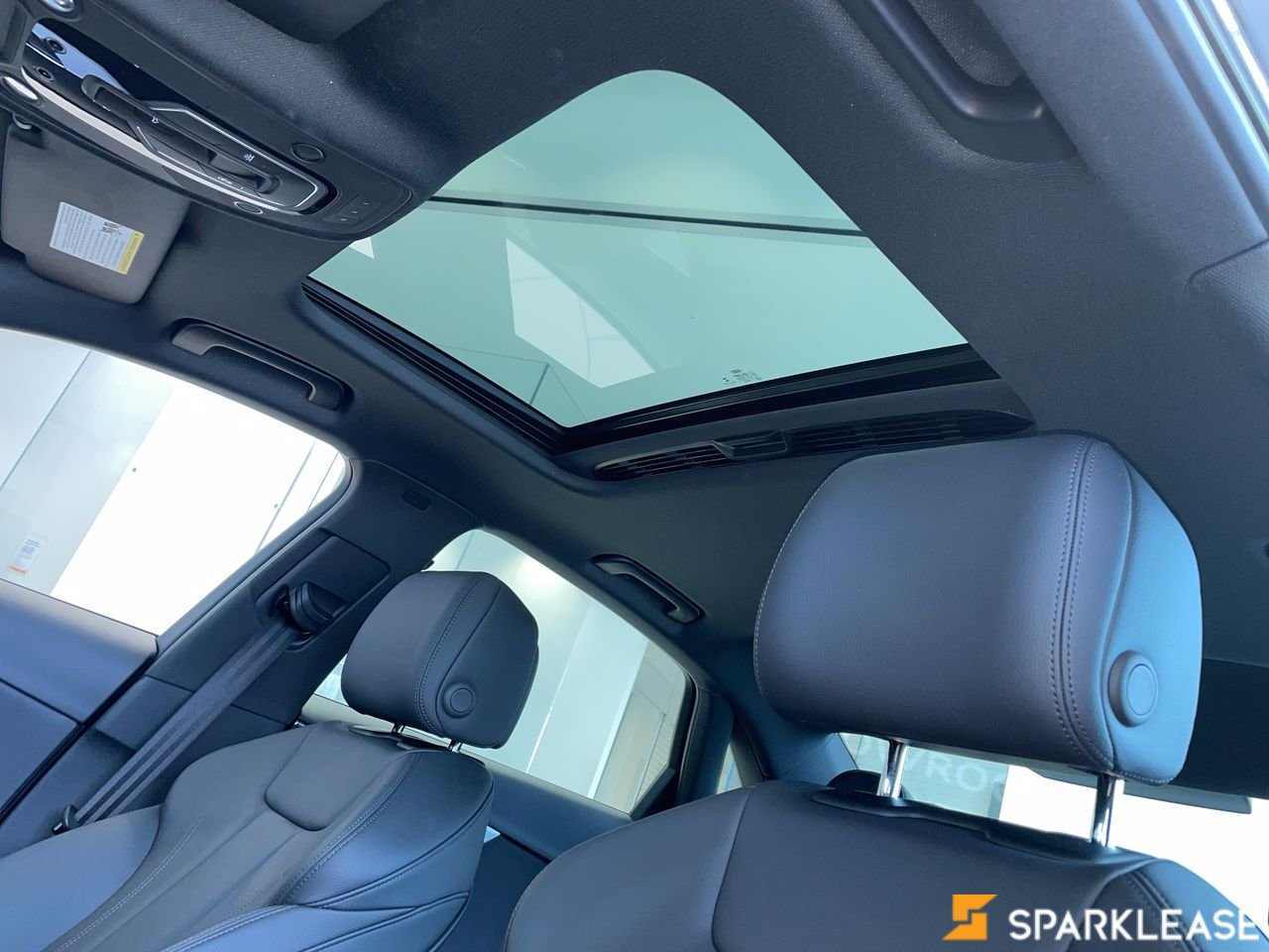 2019 Audi  A4 Sedan  Progressiv 45 TFSI quattro , 温哥华, 五大行Finance估价