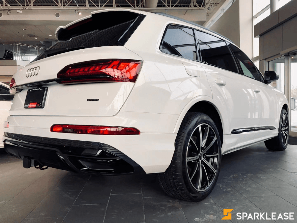 2022 Audi Q7 55 Komfort 现车, Toronto, Lease Quote Provided