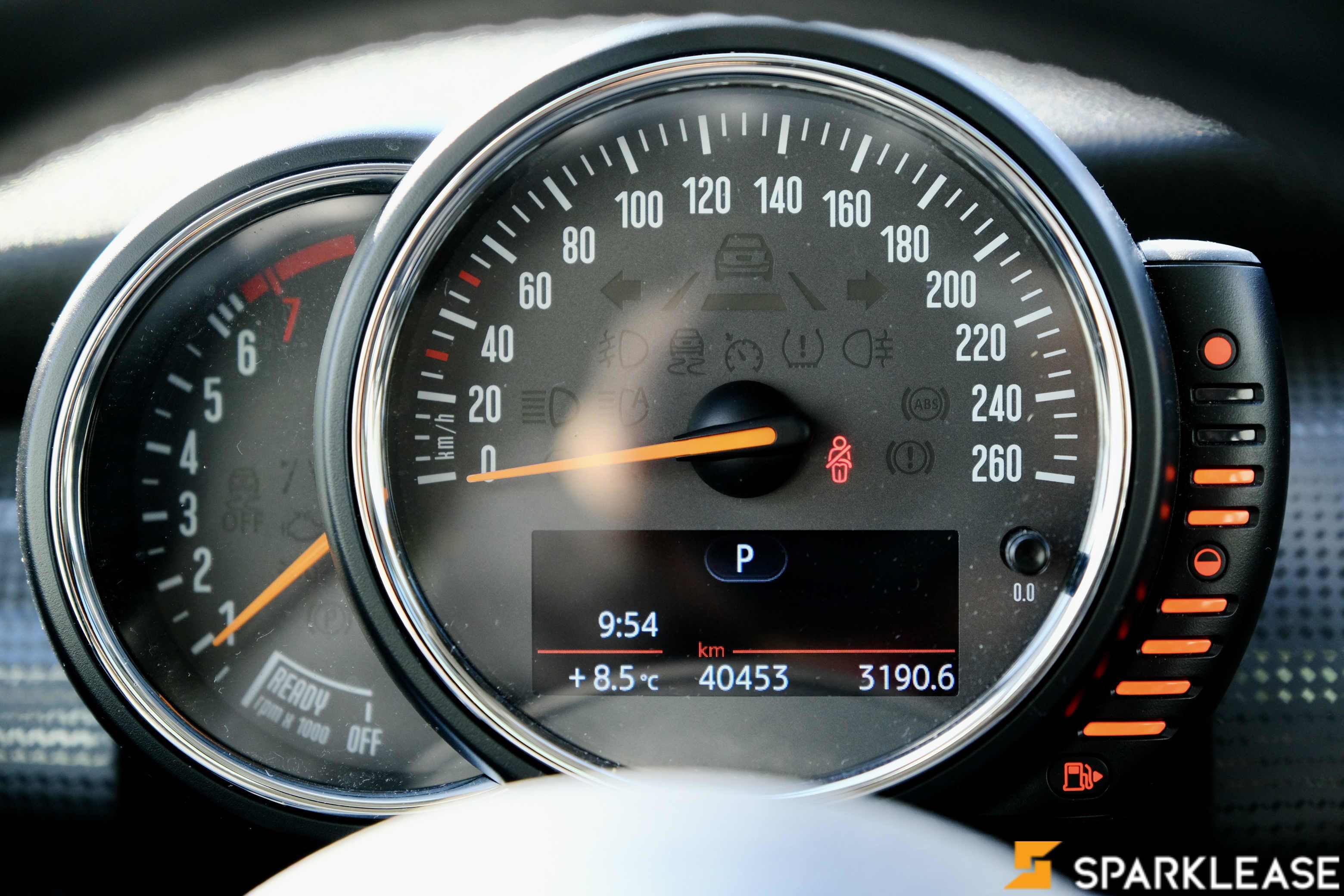 2015 MINI  Cooper Hardtop 5 Door  5dr HB , 温哥华, 五大行Finance估价