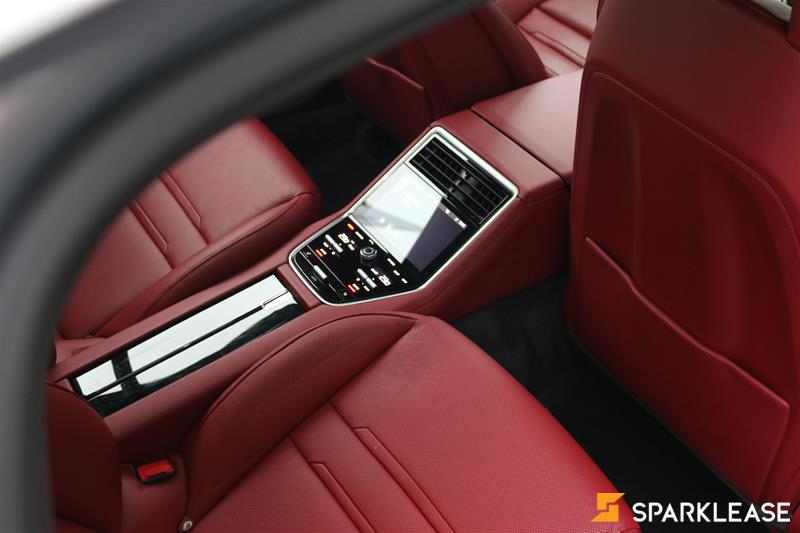 2018 Porsche  Panamera  4 E-Hybrid AWD , 多伦多, 原厂Finance方案