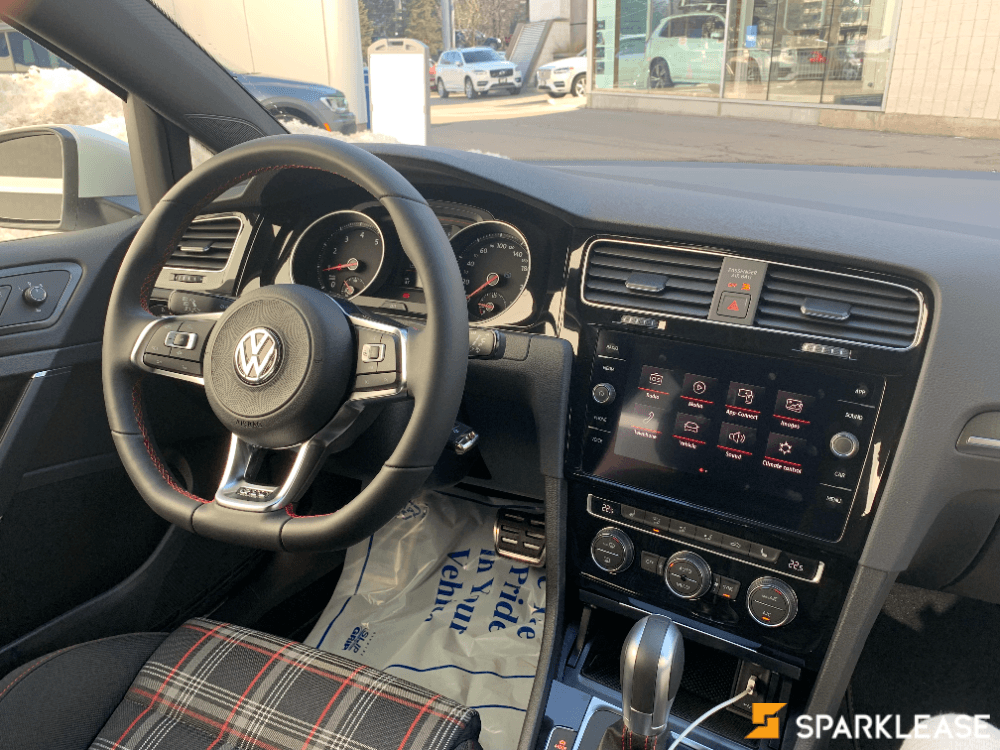 2019 Volkswagen GTI, 多伦多, 转LEASE