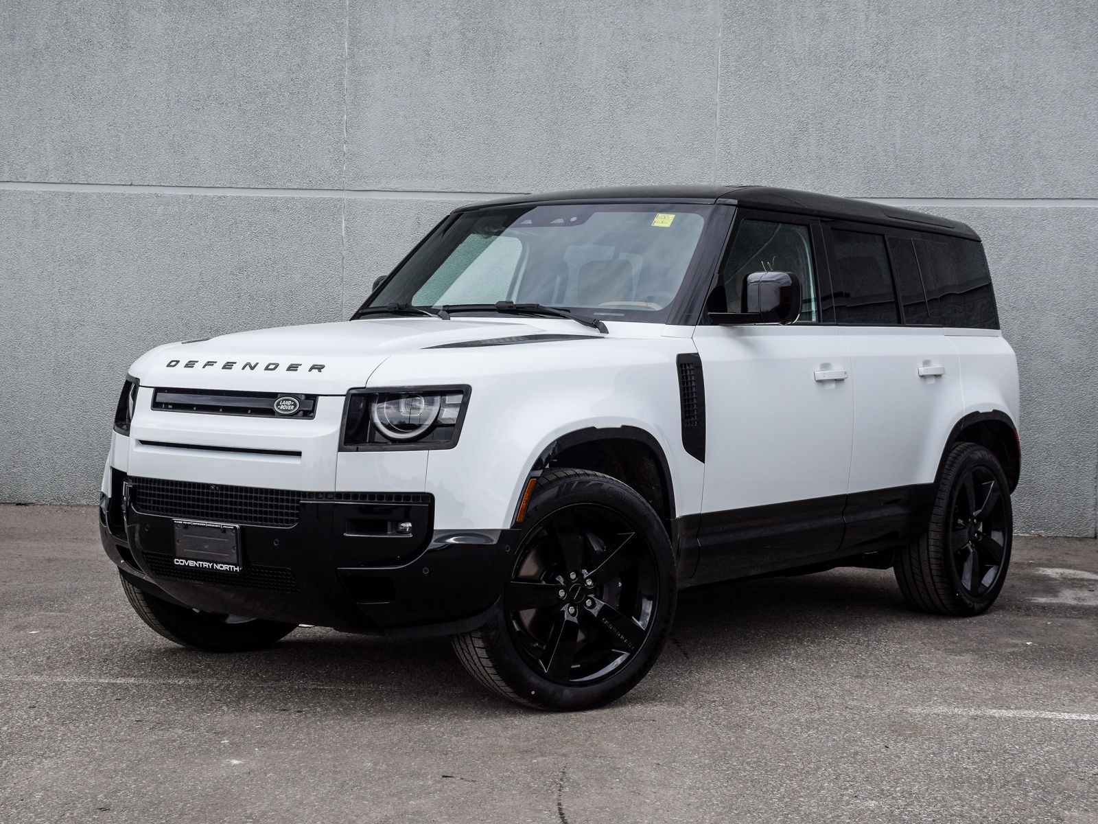2026 Land Rover Defender 110 X-Dynamic SE