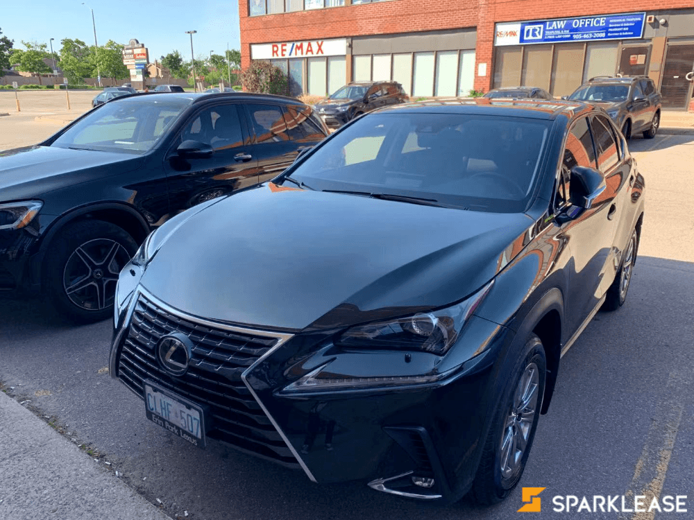 2020 Lexus NX300, 多伦多, 转LEASE