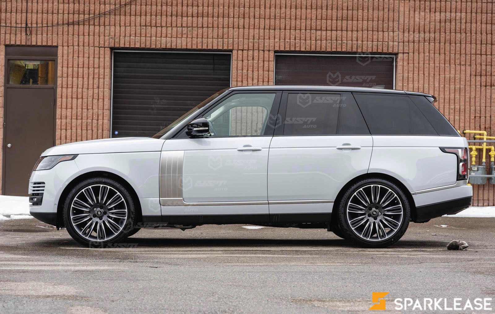 2020 Land Rover Range Rover P525 5.0L V8..., Toronto, Cash