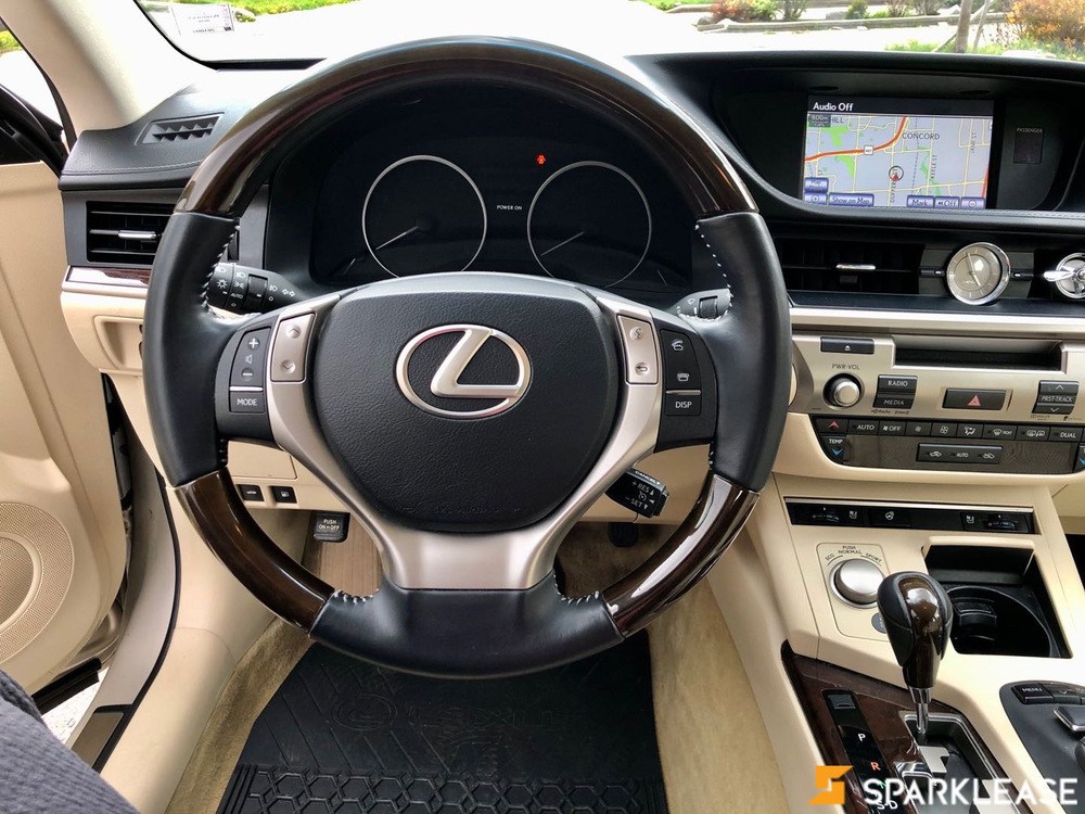 2013 Lexus ES350, Toronto, Cash