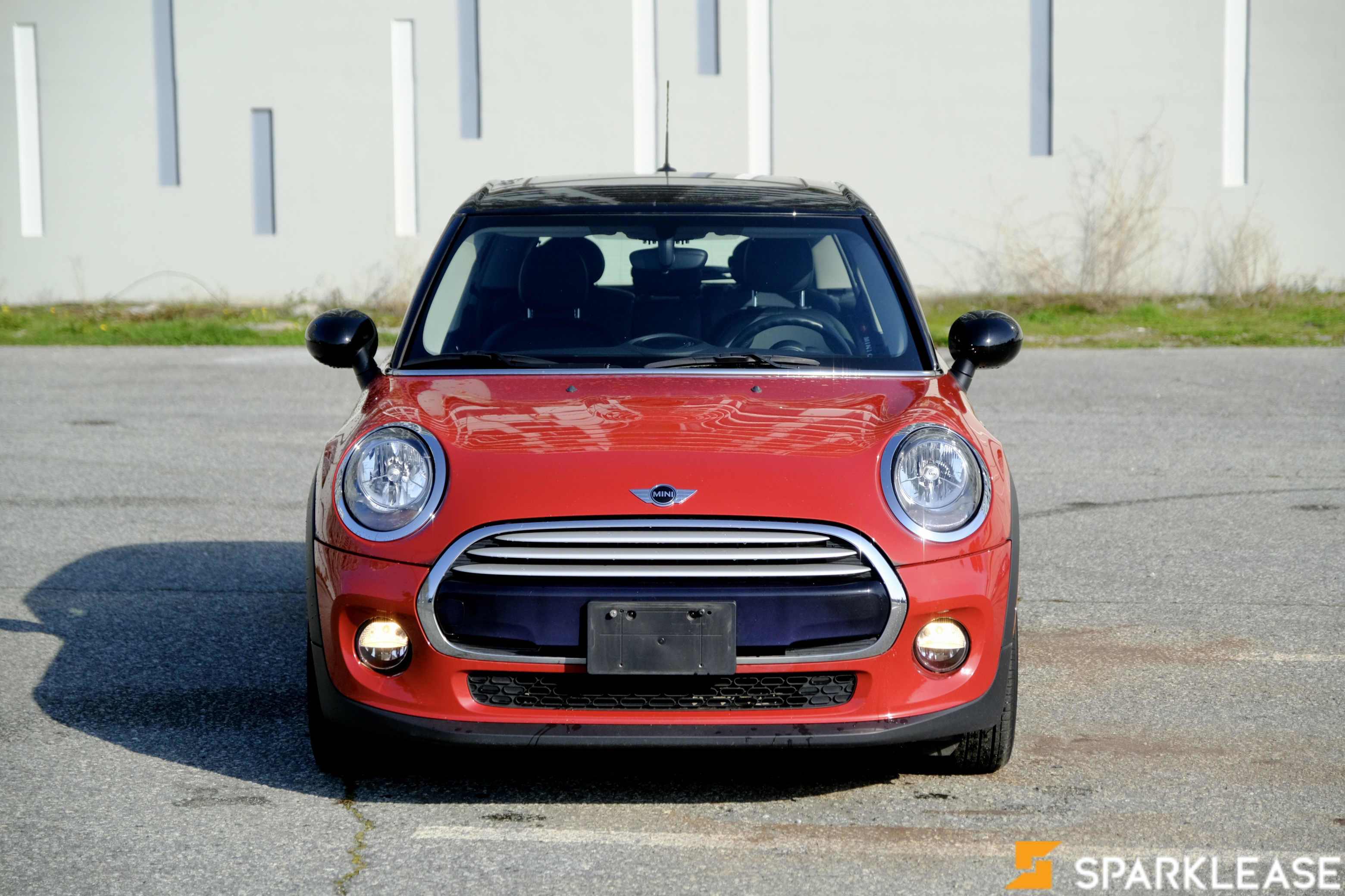2015 MINI  Cooper Hardtop 5 Door  5dr HB , 温哥华, 五大行Finance估价