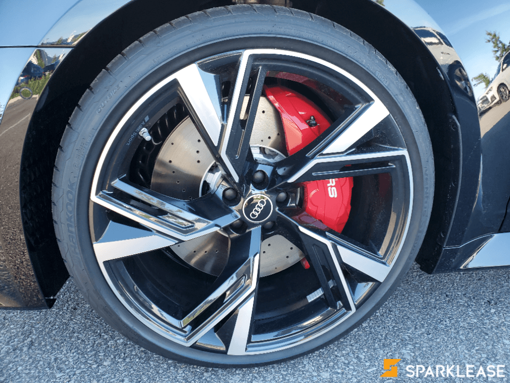 2021 Audi RS6 Avant 4.0T, 多伦多, 原厂Lease方案