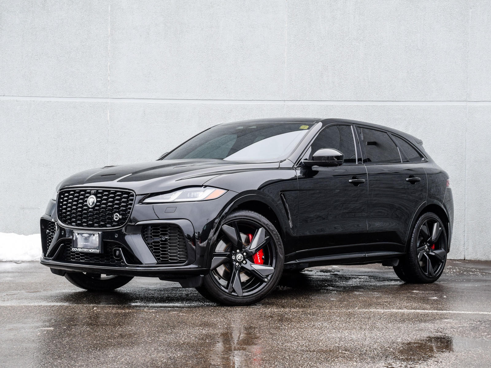 2025 Jaguar F-PACE SVR 575 Edition
