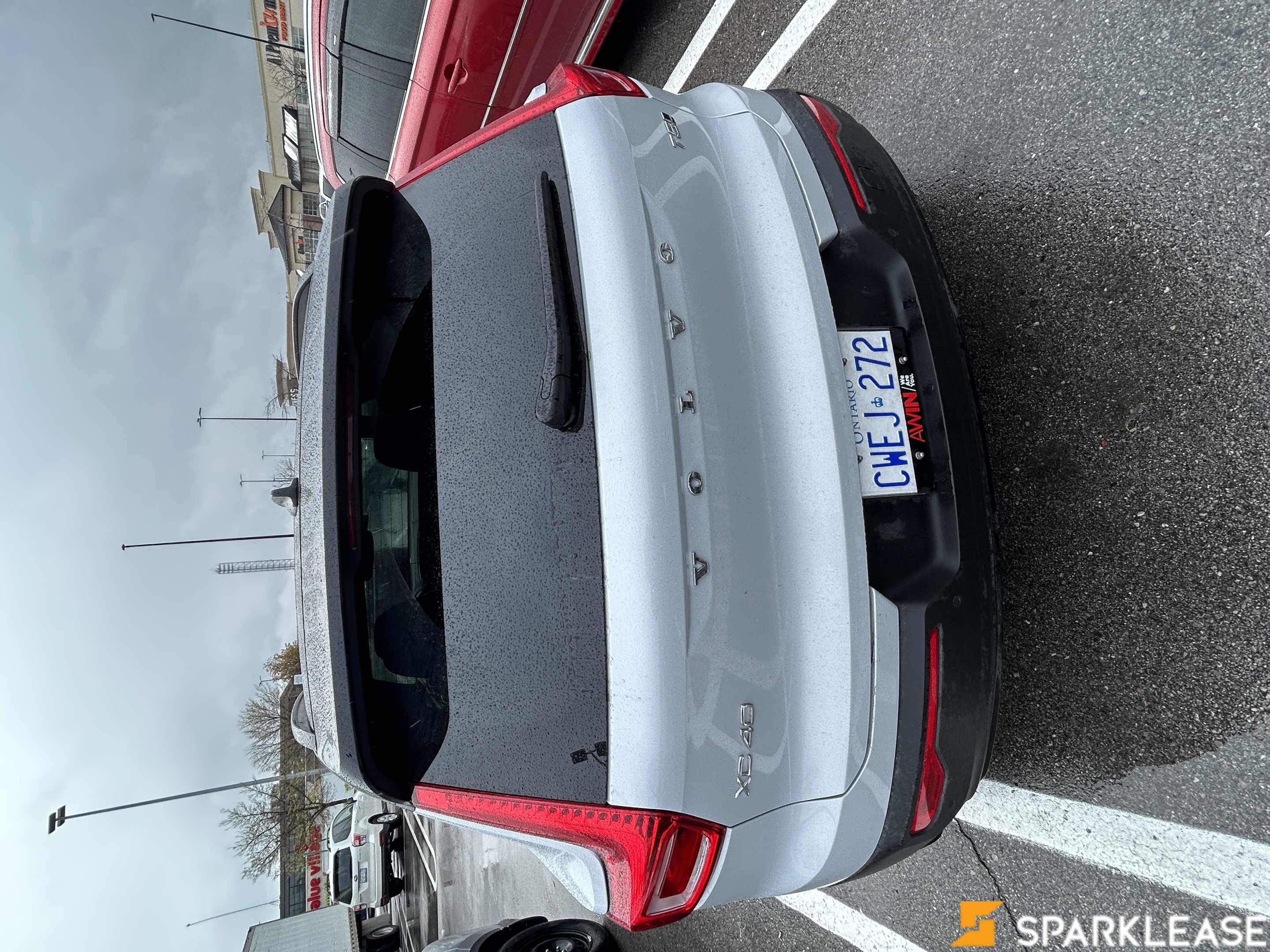 2022 Volvo XC40 T5 AWD R-Design, Toronto, Lease Transfer