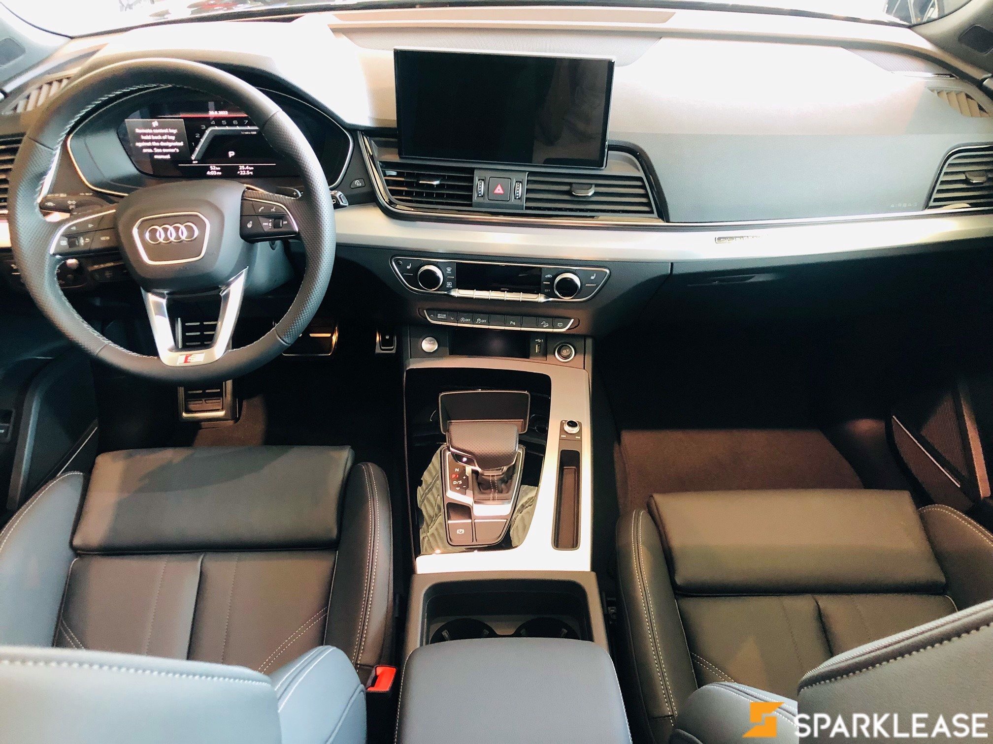 2022 Audi  Q5 Sportback Technik 现车, 多伦多, 原厂Lease方案