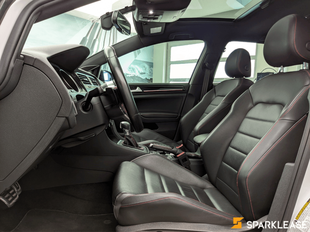 2015 Volkswagen Golf GTI 5-Door Performance, 多伦多, 五大行Finance估价