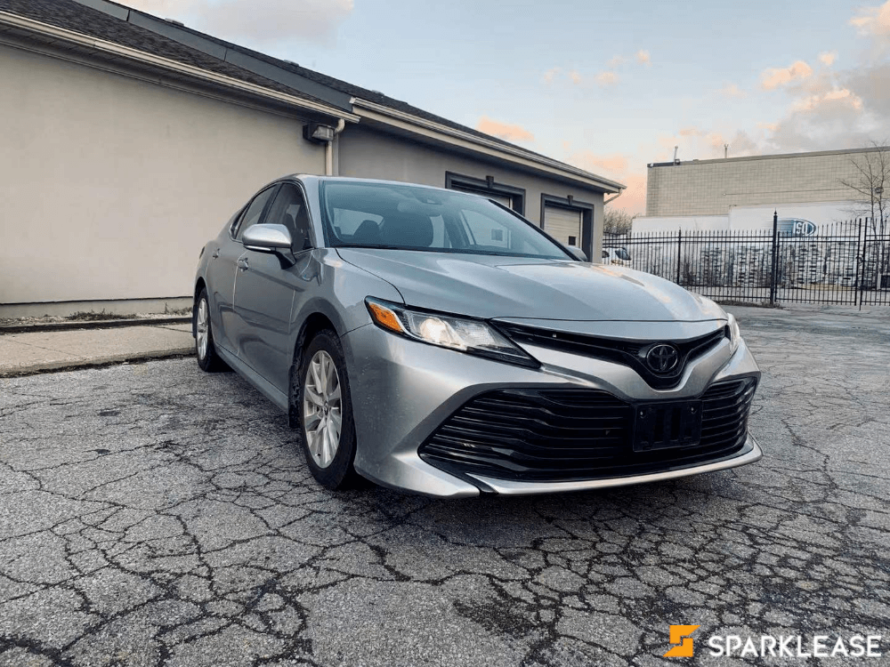 2019 Toyota Camry LE, 多伦多, 第三方LEASE