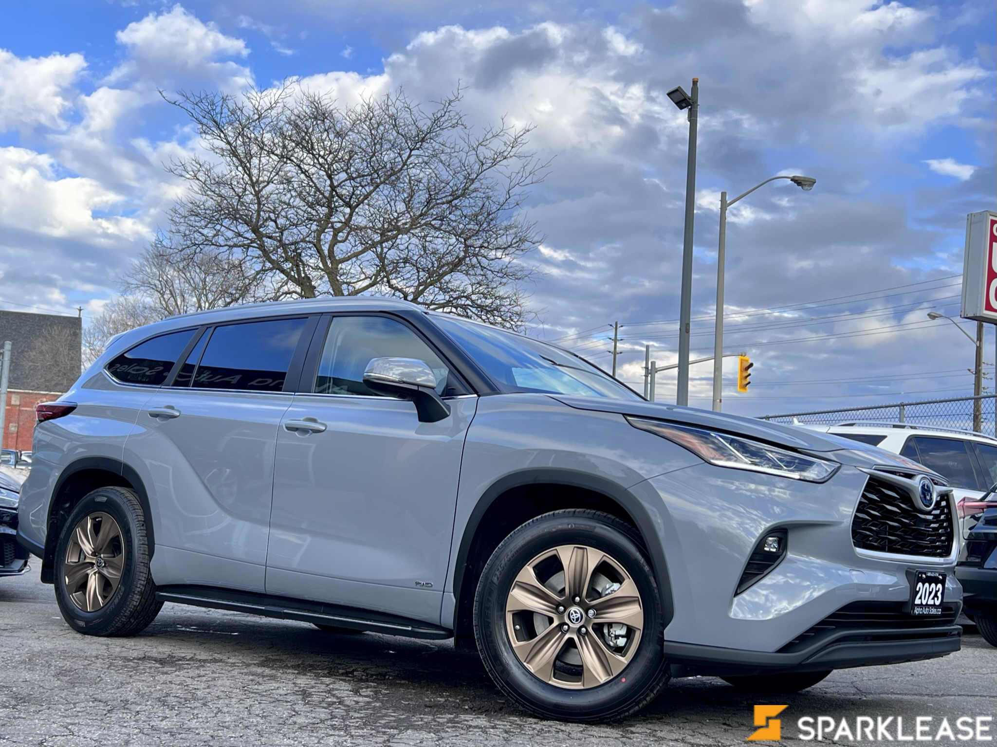 2023 Toyota  Highlander  Hybrid Limited AWD , 多伦多, 五大行Finance估价