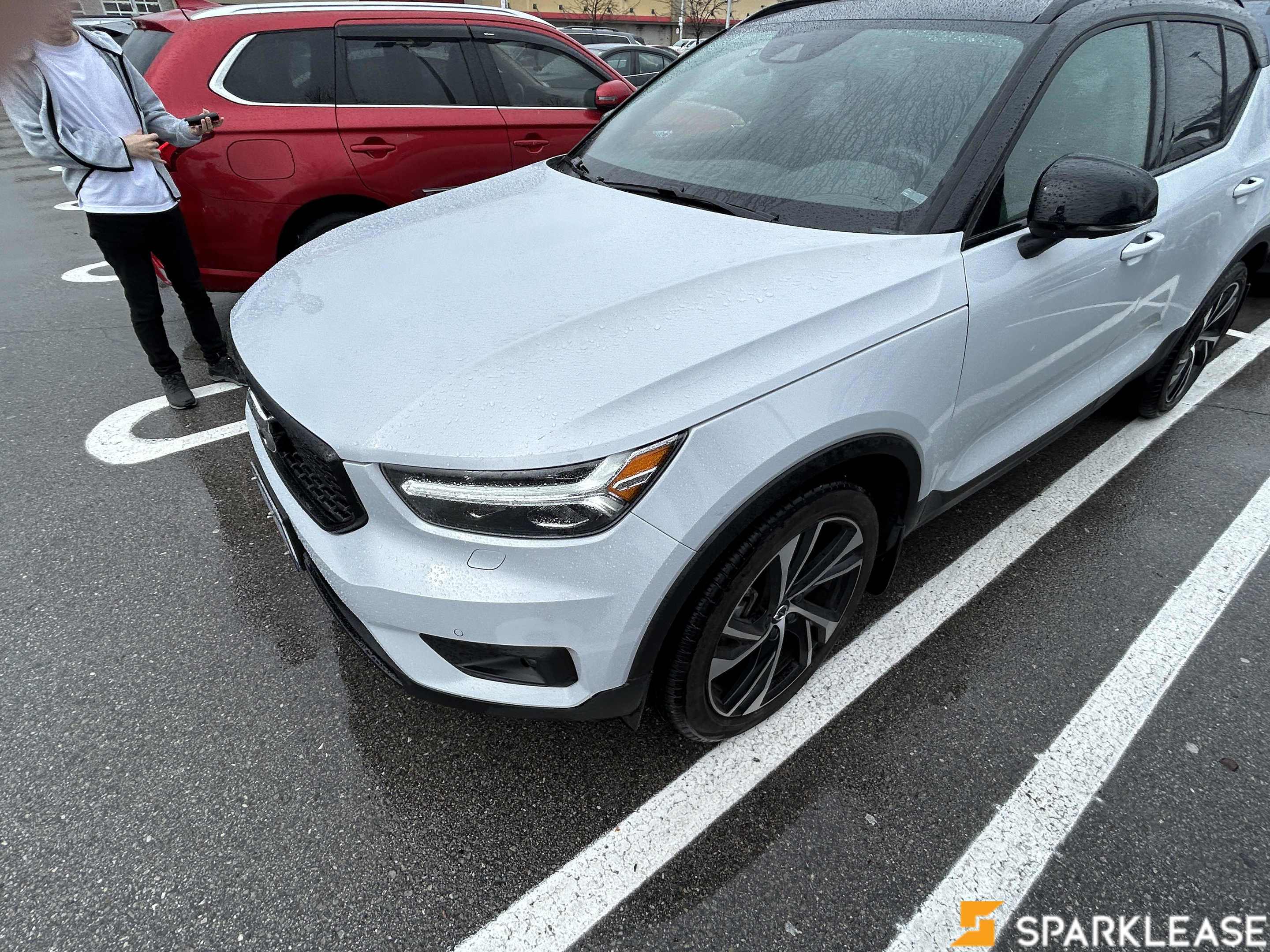 2022 Volvo XC40 T5 AWD R-Design, Toronto, Lease Transfer