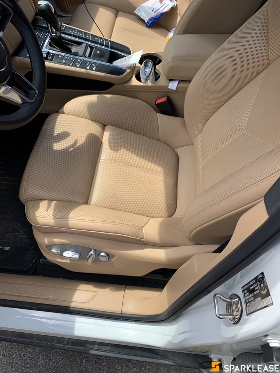 2018 Porsche Macan, Toronto, Cash