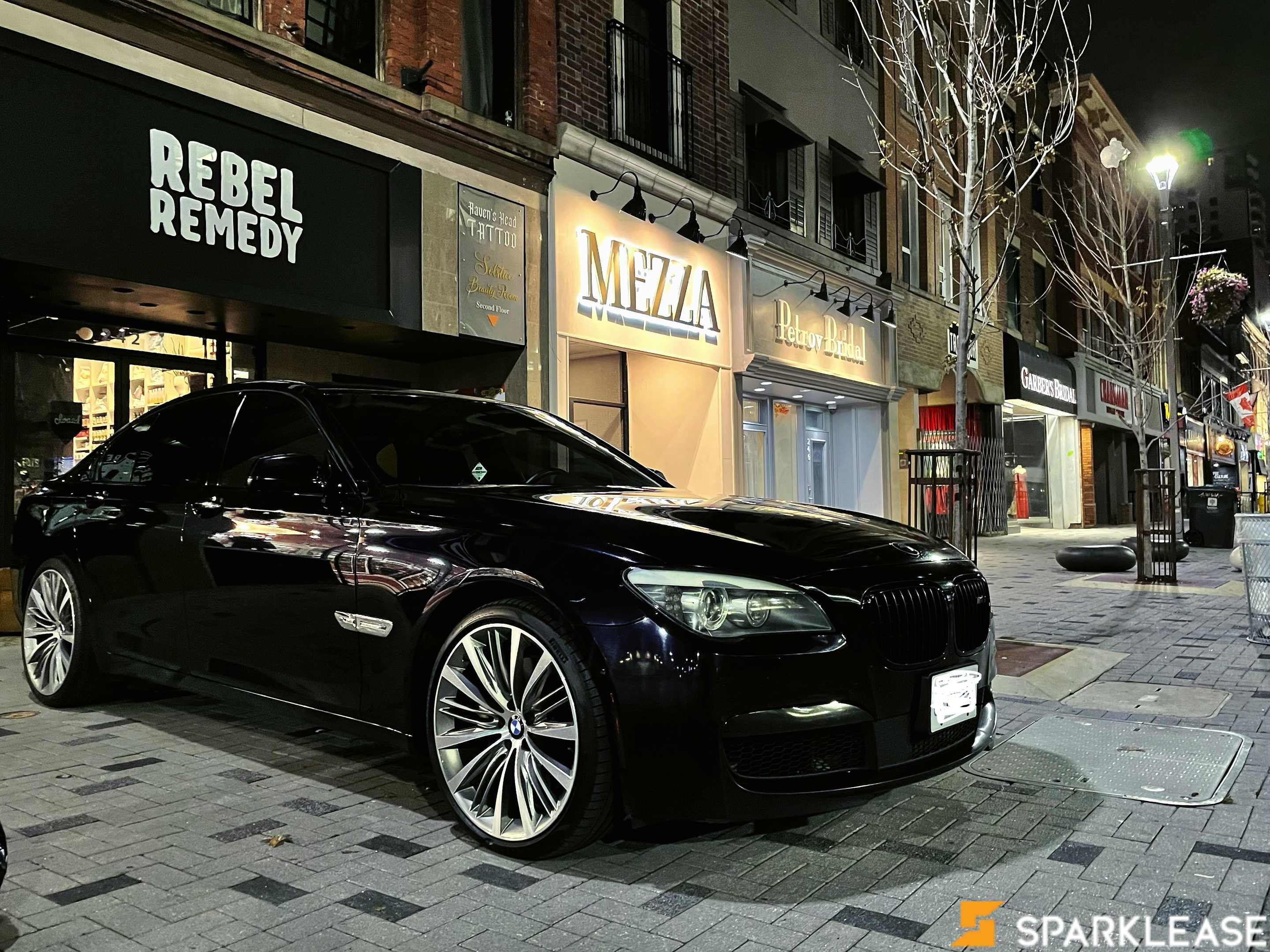 2012 BMW 7 Series 4dr Sdn 750i xDrive AWD, 多伦多, 全款车