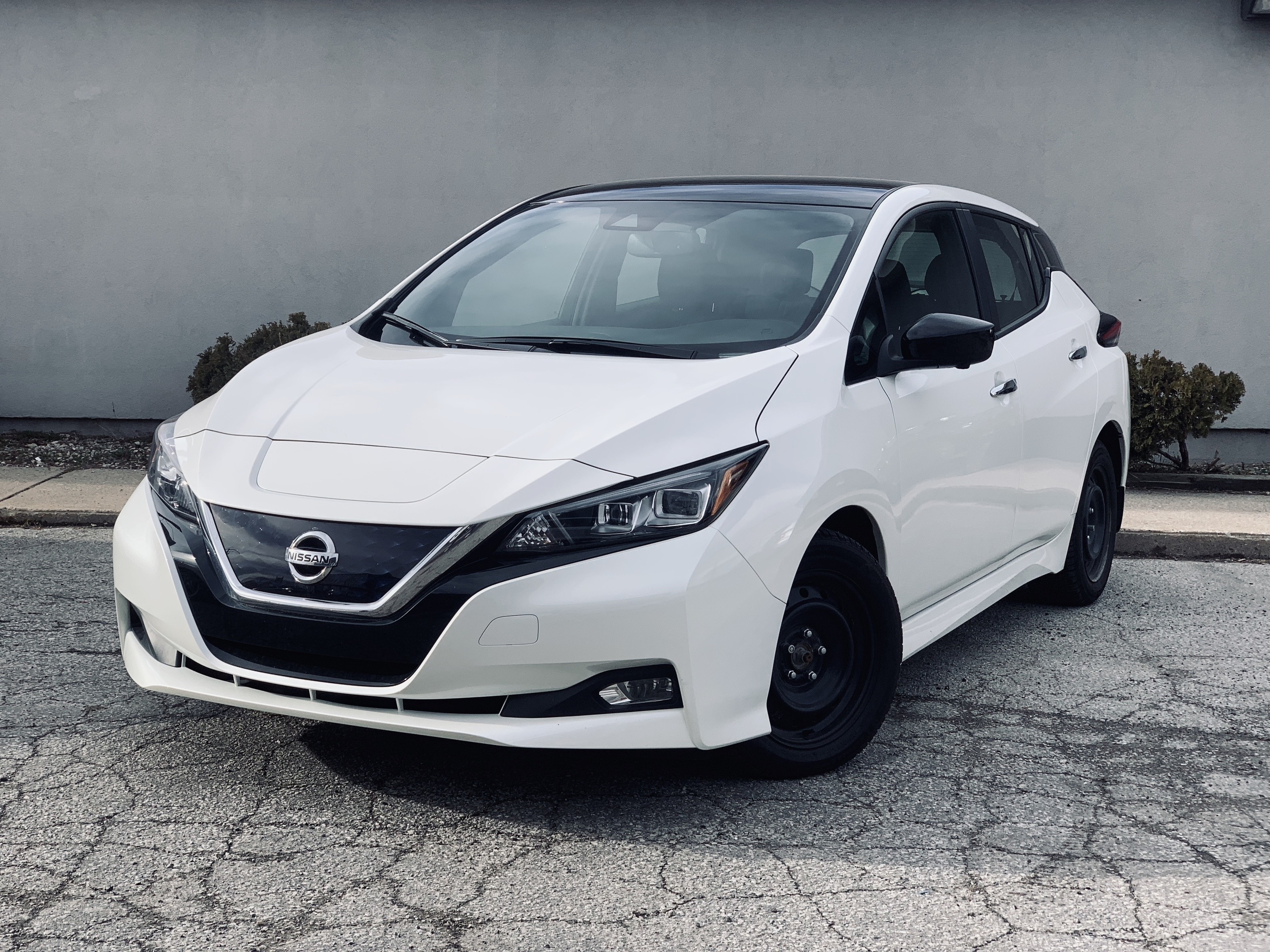 2022 Nissan LEAF SV FullyElectric ACC Nav BSW LDW NoAccident Keyles