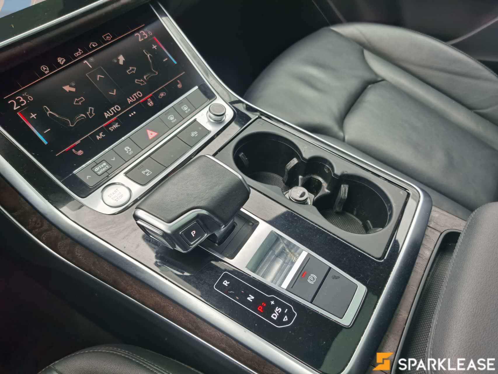 2020 Audi Q7 Komfort 55 TFSI quattro, 温哥华, 五大行Finance估价