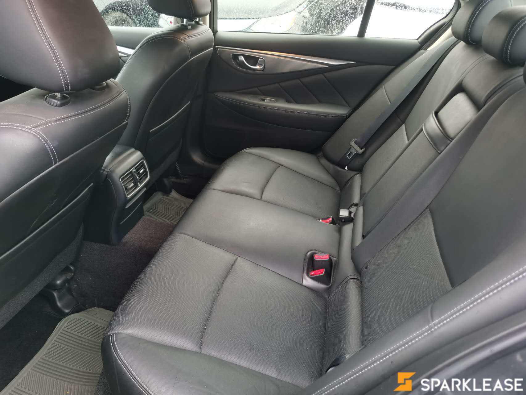 2016 Infiniti Q50 4dr Sdn 2.0t, 温哥华, 五大行Finance估价