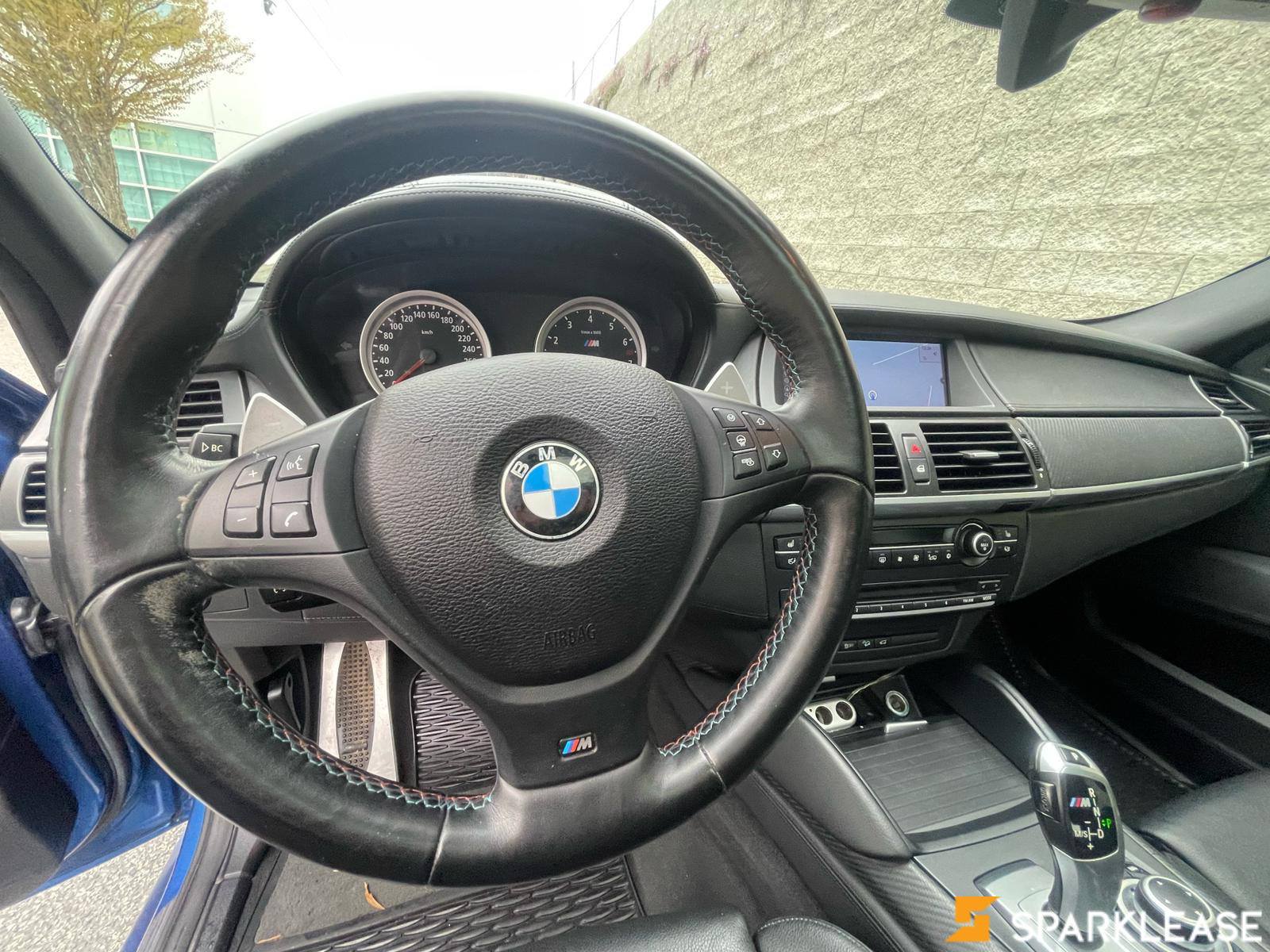 2010 BMW X6 M, 温哥华, 全款车
