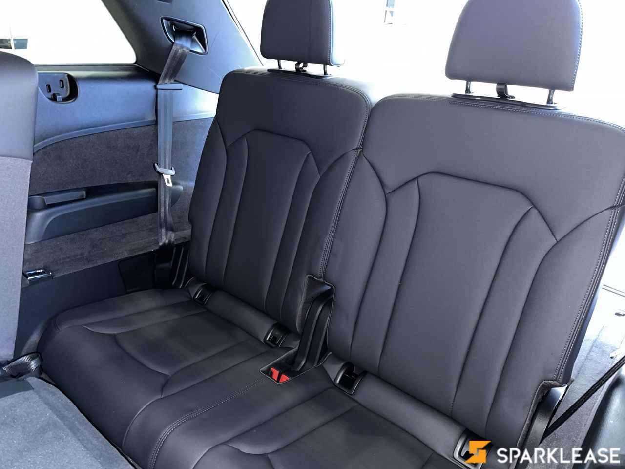 2022 Audi  Q7  Komfort 55 TFSI quattro , 温哥华, 原厂Finance方案