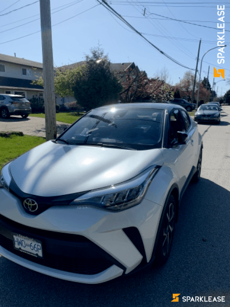 2021 Toyota CHR 熊猫色, Vancouver, Lease Transfer
