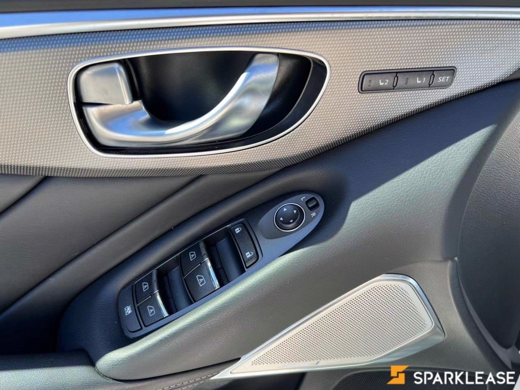 2017 Infiniti Q50 AWD PREMIUM, 温哥华, 全款车