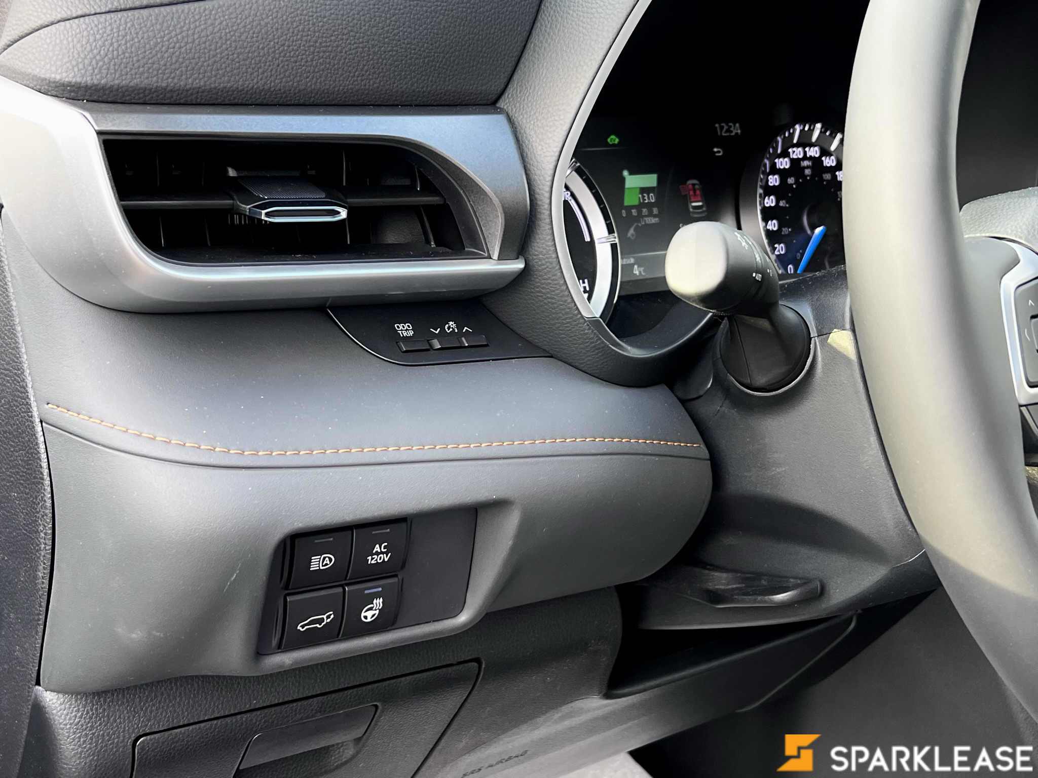 2023 Toyota  Highlander  Hybrid Limited AWD , 多伦多, 五大行Finance估价